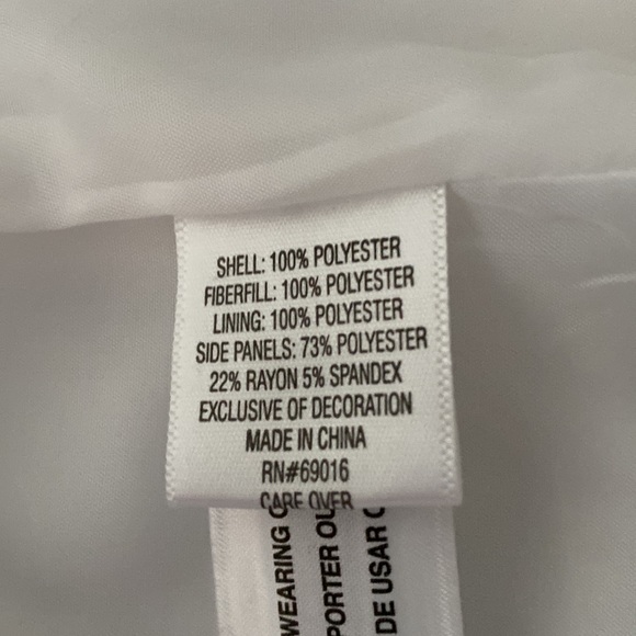 Laura Ashley 1X White Vest - Picture 6 of 6